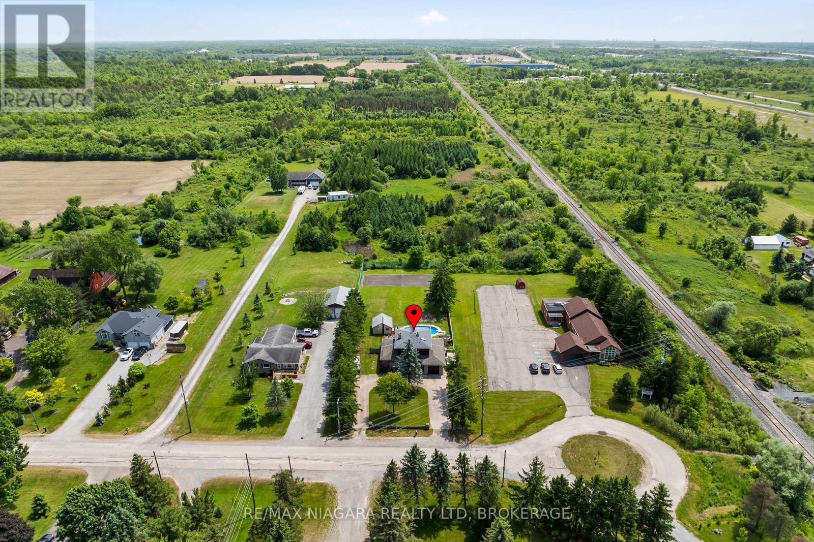 Photo 49 of 415 Lyons Creek Road, Welland ON