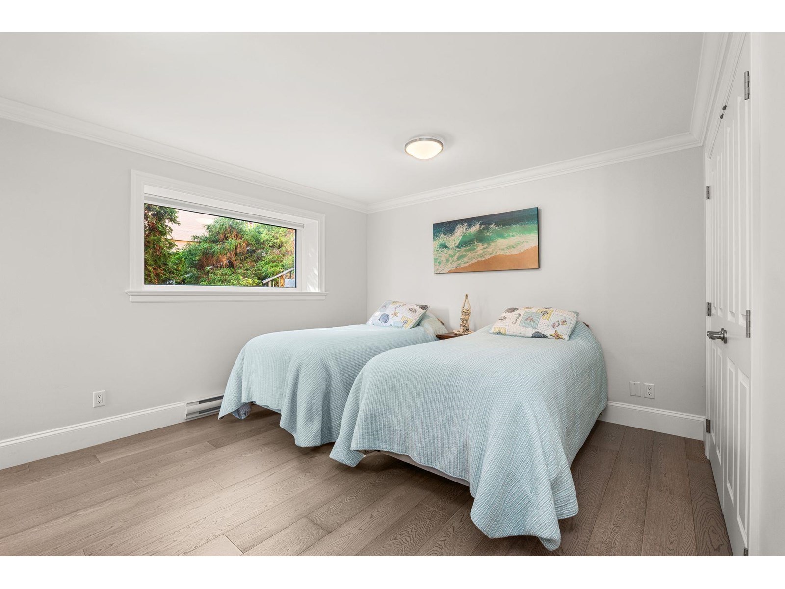 14728 OXENHAM AVENUE, White Rock real estate listing R3015378