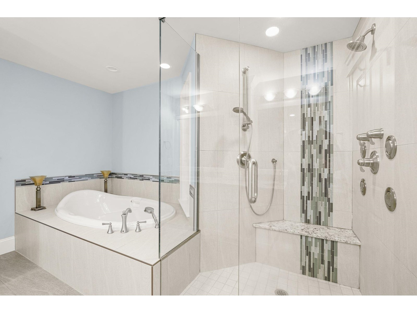 14728 OXENHAM AVENUE, White Rock real estate listing R3015378