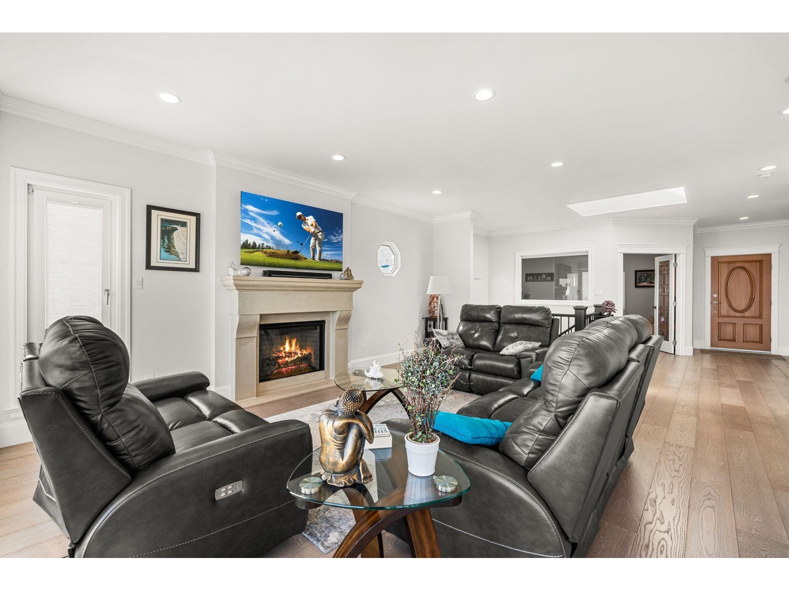 14728 OXENHAM AVENUE, White Rock real estate listing R3015378