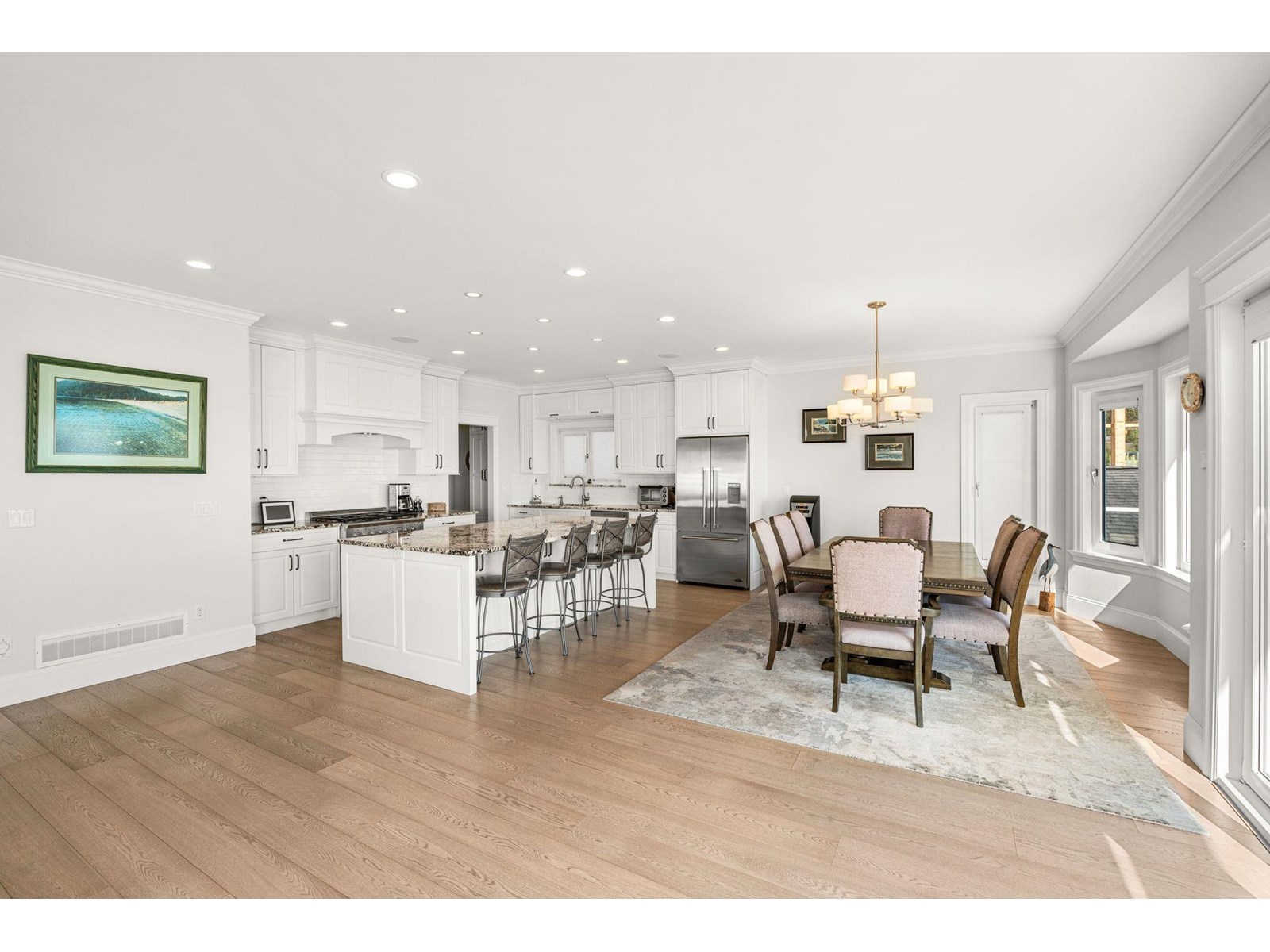 14728 OXENHAM AVENUE, White Rock real estate listing R3015378