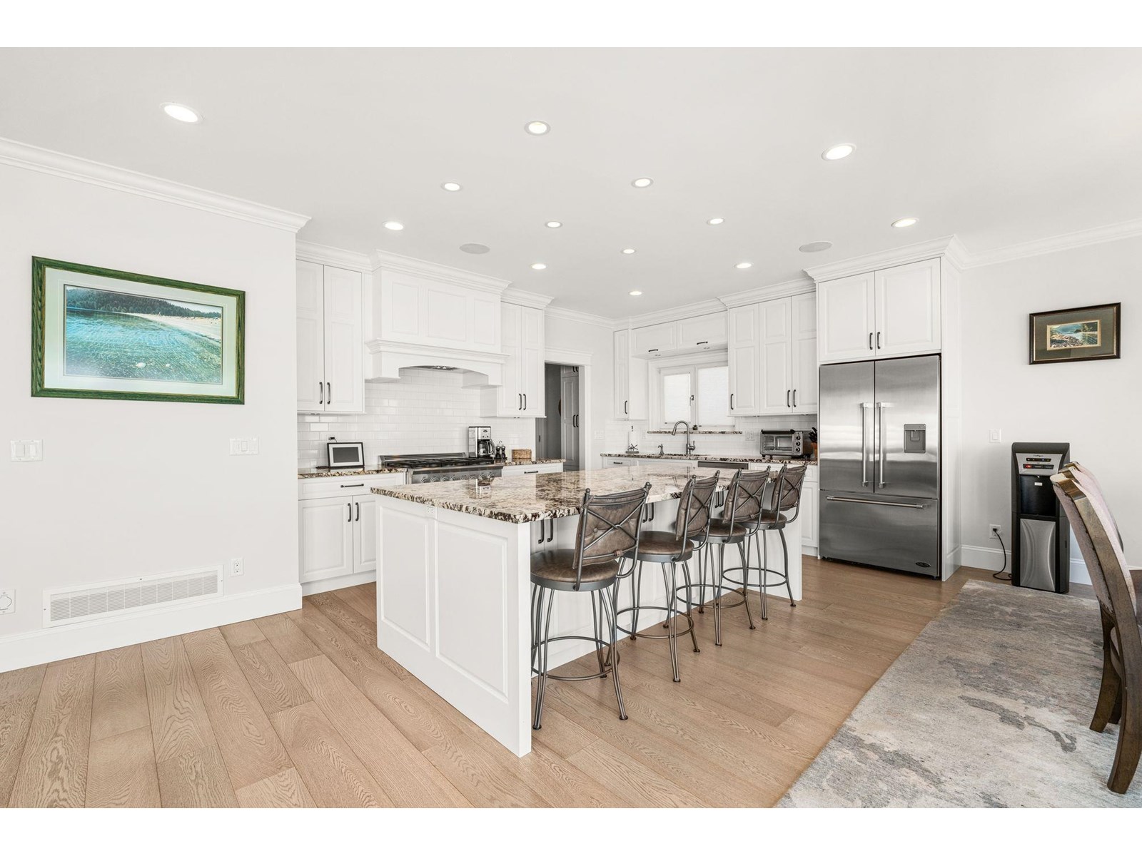 14728 OXENHAM AVENUE, White Rock real estate listing R3015378