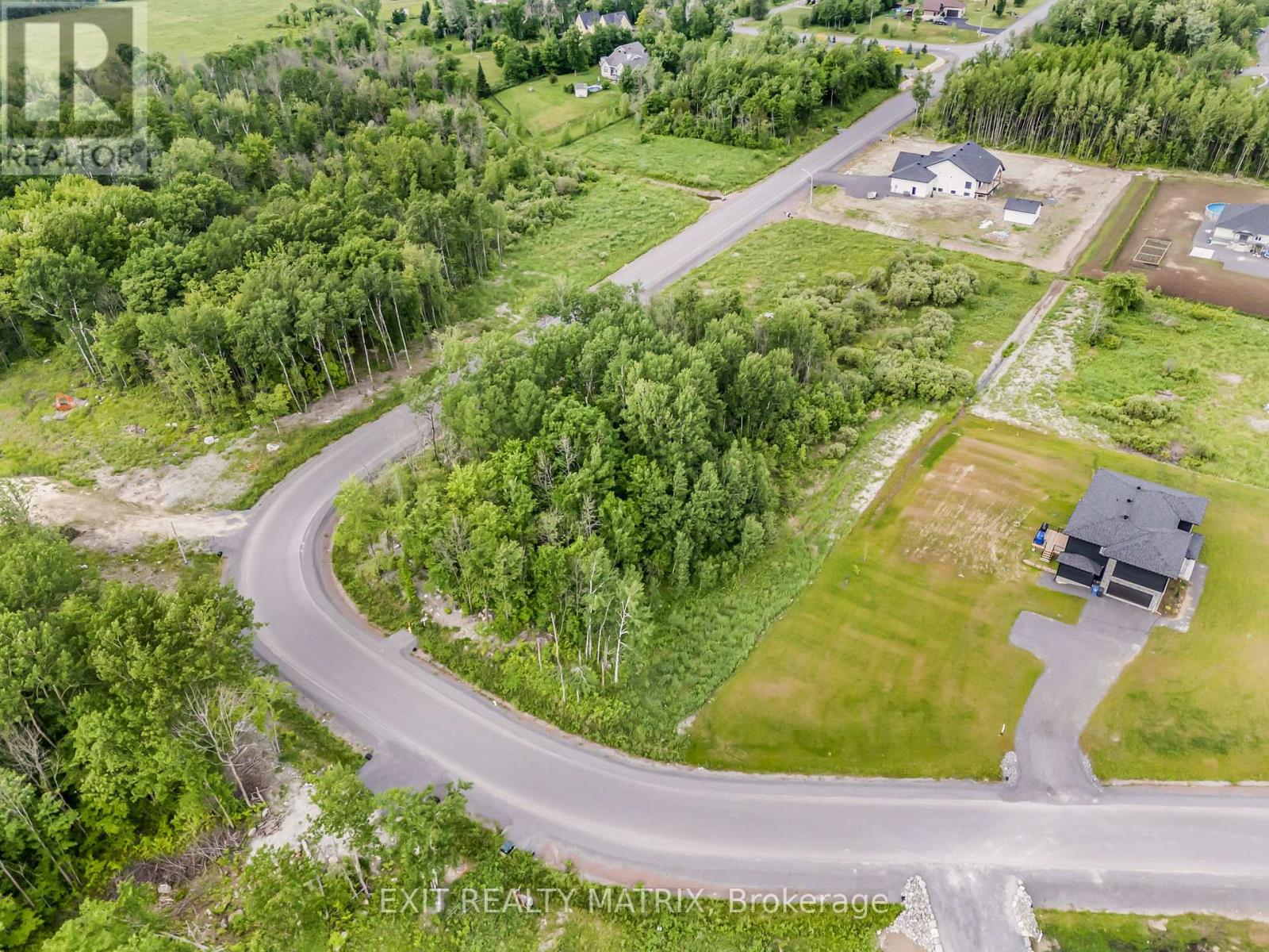 Photo 9 of 91 Soulanges Street, Champlain ON