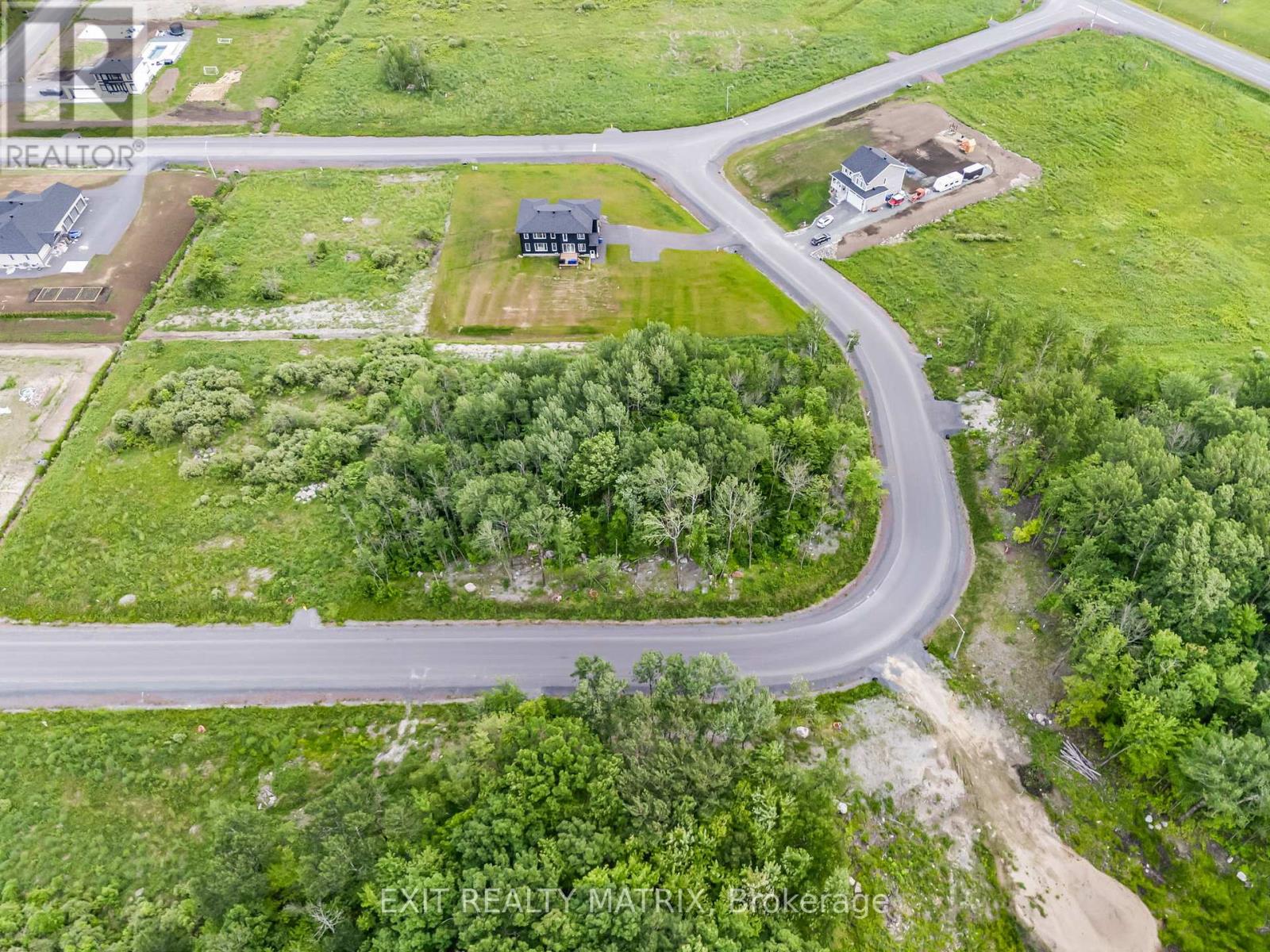 Photo 3 of 91 Soulanges Street, Champlain ON