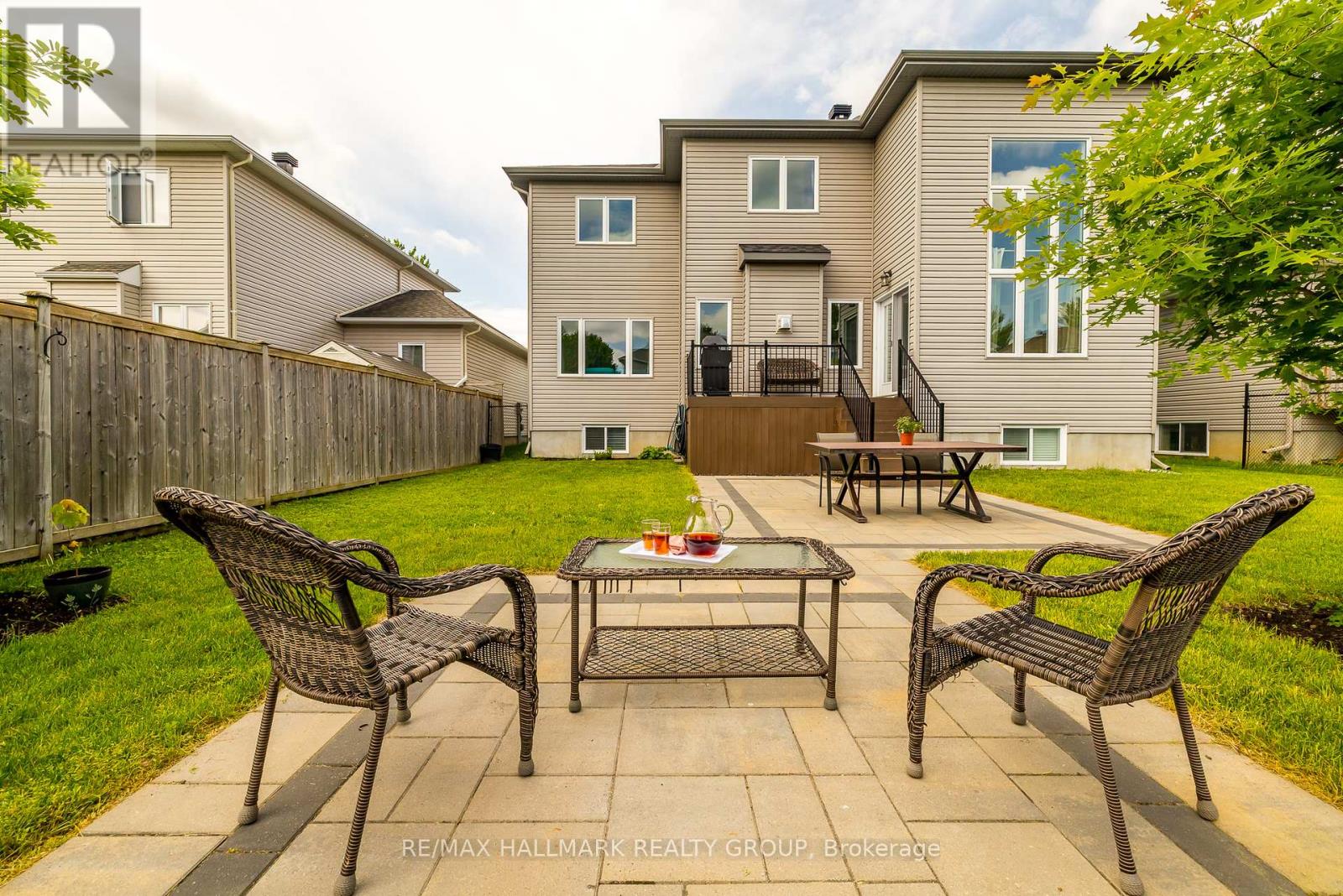 Photo 14 of 87 Cobblestone Drive, Russell ON