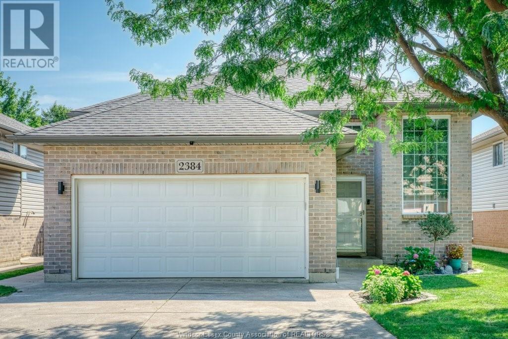 Photo 6 of 2384 Radcliff Avenue, Windsor ON