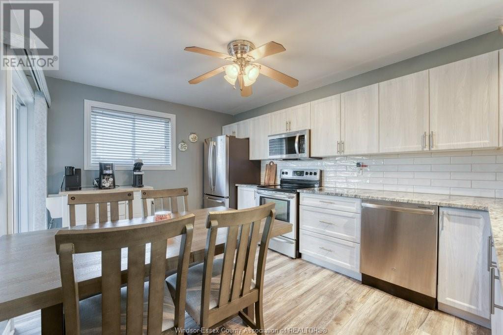 Photo 27 of 2384 Radcliff Avenue, Windsor ON