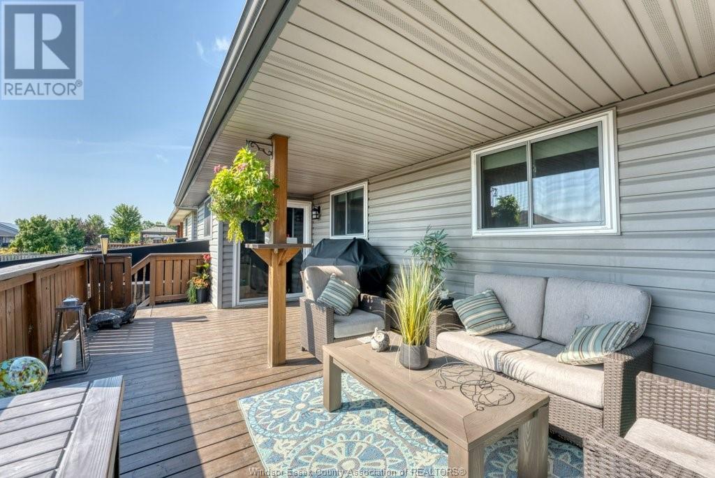 Photo 19 of 2384 Radcliff Avenue, Windsor ON