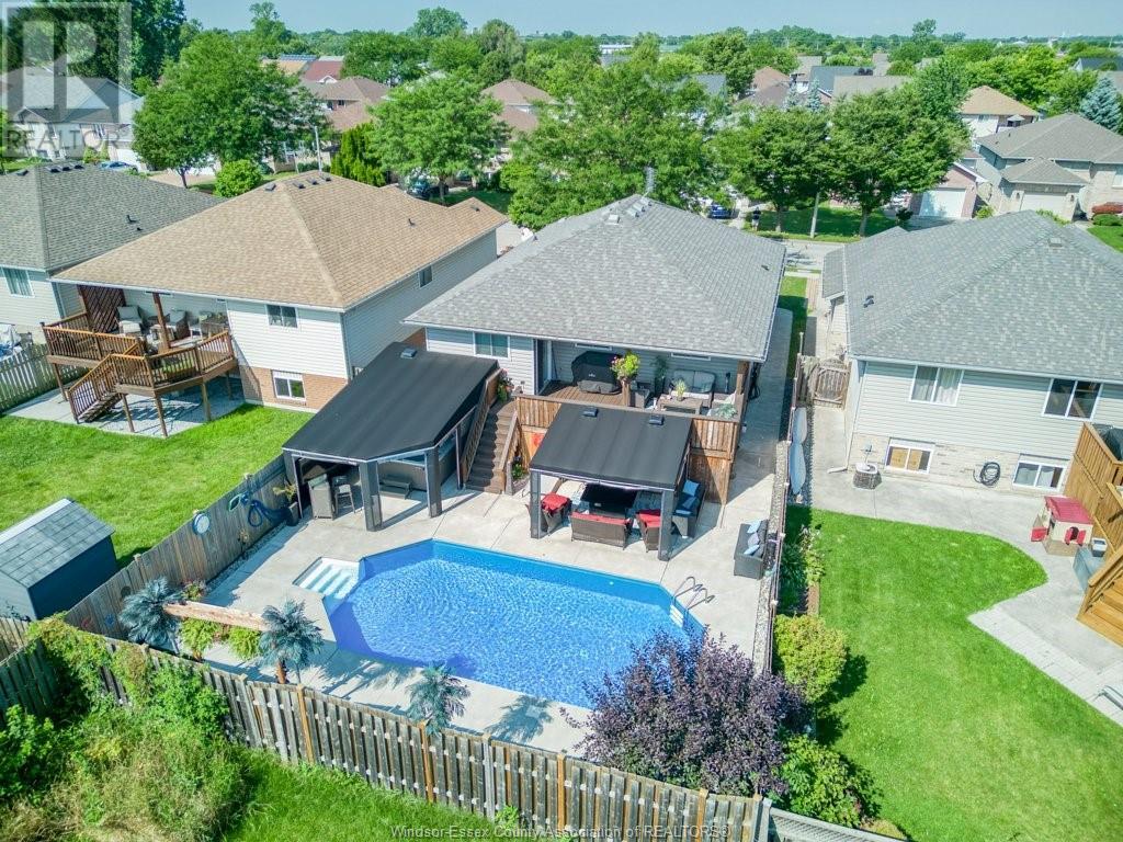 Photo 46 of 2384 Radcliff Avenue, Windsor ON