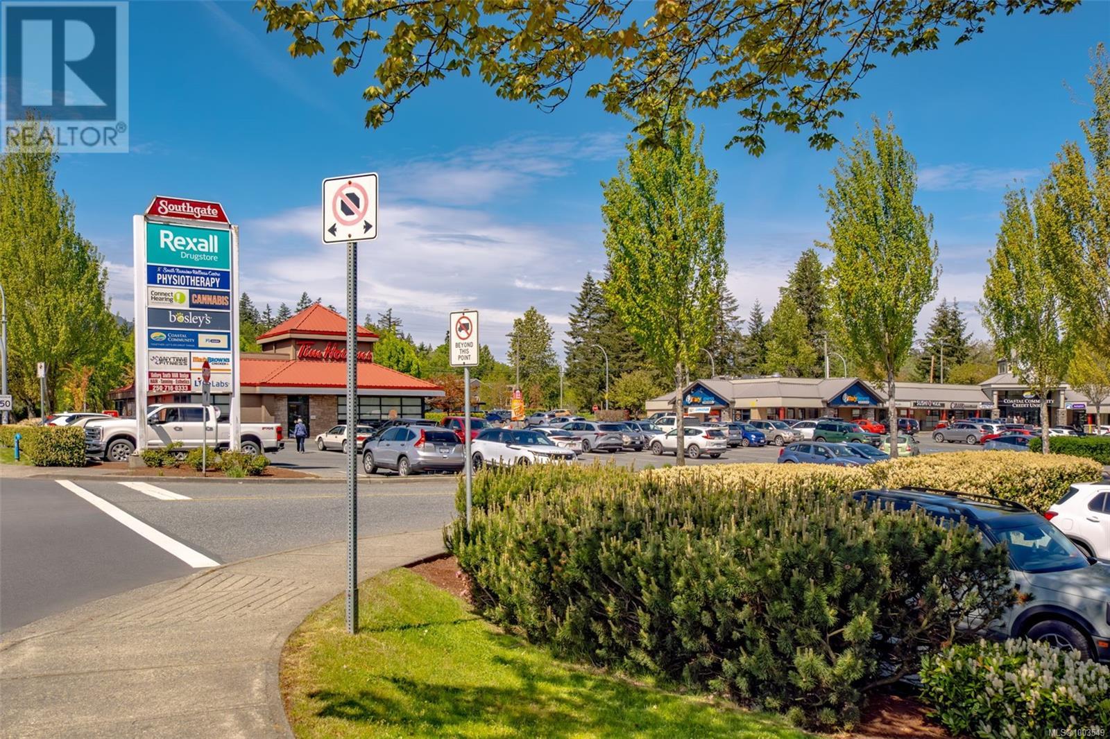 Photo 33 of 17 61 12 Th St, Nanaimo BC