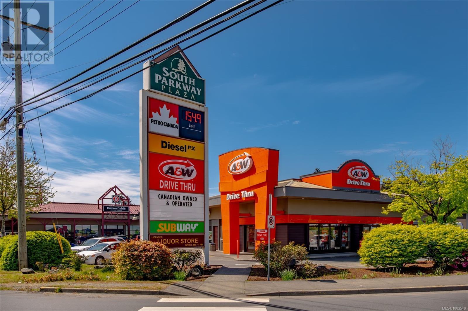 Photo 32 of 17 61 12 Th St, Nanaimo BC
