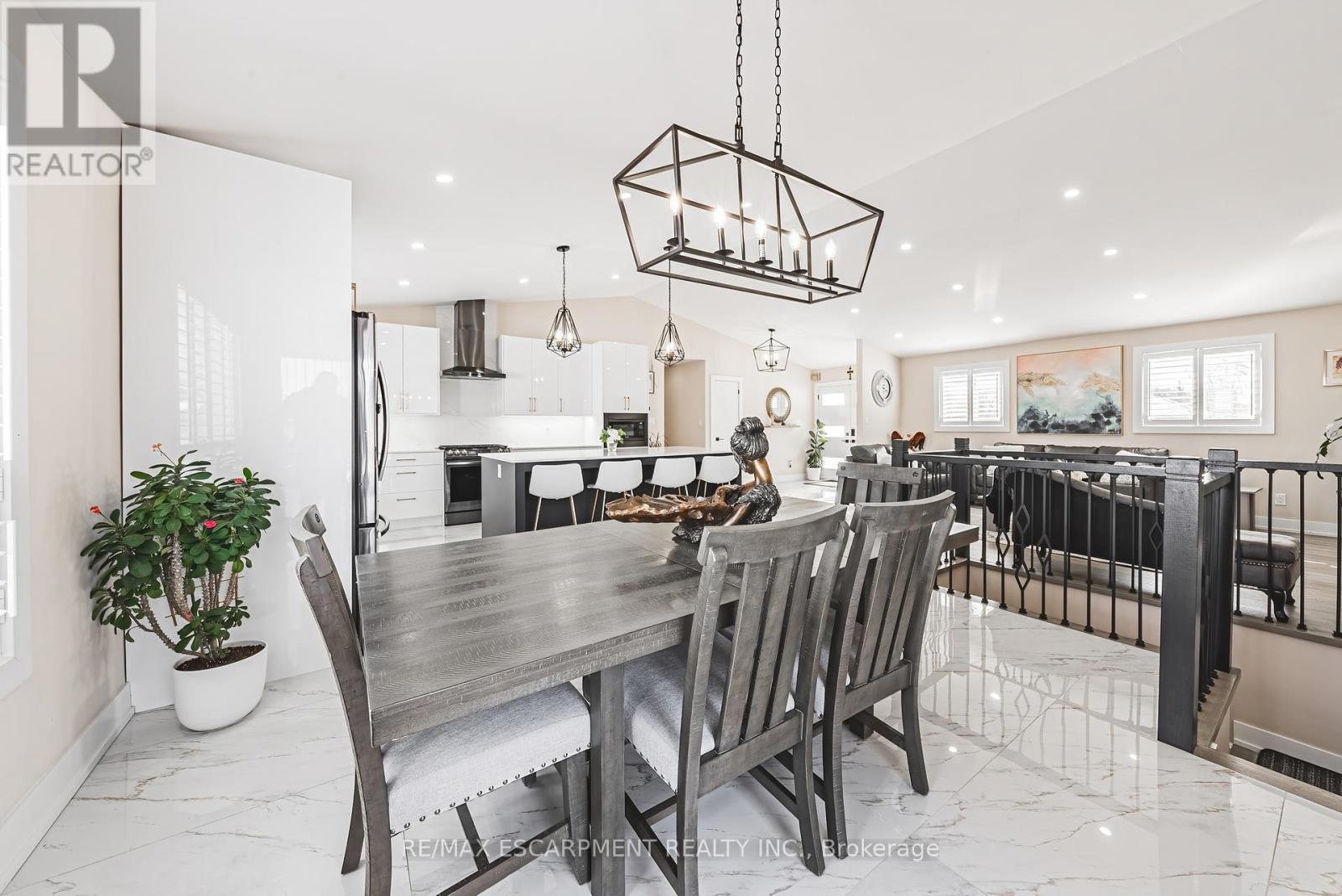 Photo 12 of 1796 Penny Lane, West Lincoln ON