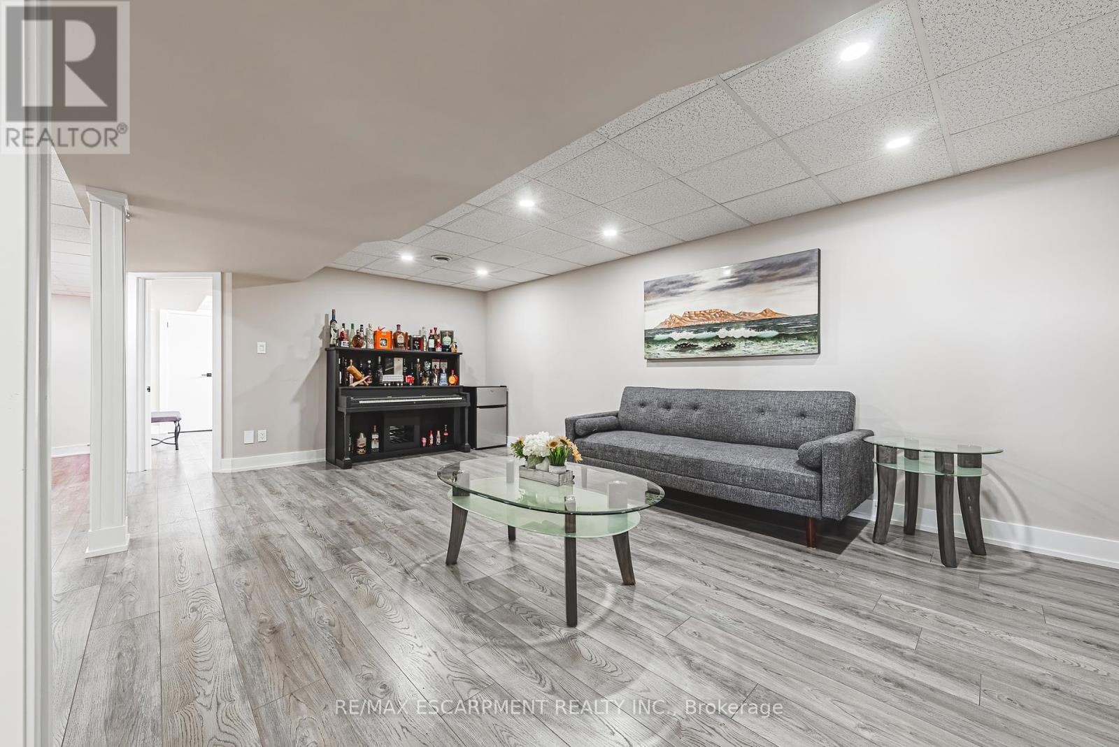 Photo 35 of 1796 Penny Lane, West Lincoln ON