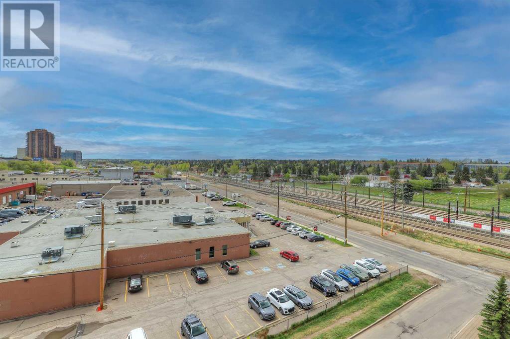 Single Family House for Sale in   Horton Road SW Haysboro Calgary 