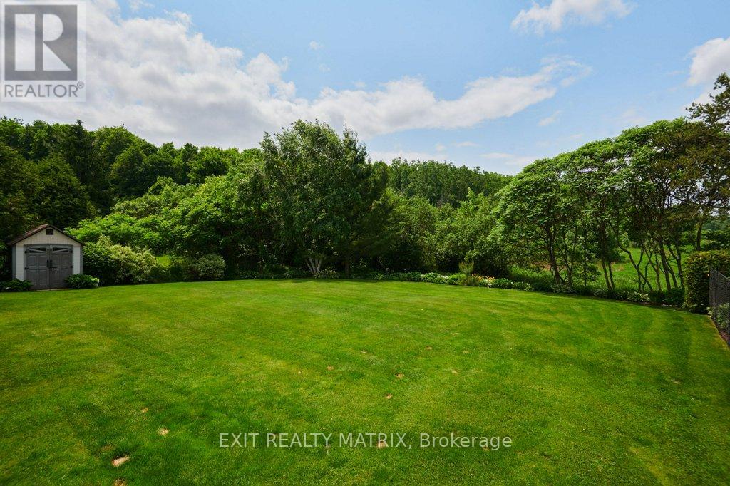 Photo 30 of 842 Apple Lane, Ottawa ON