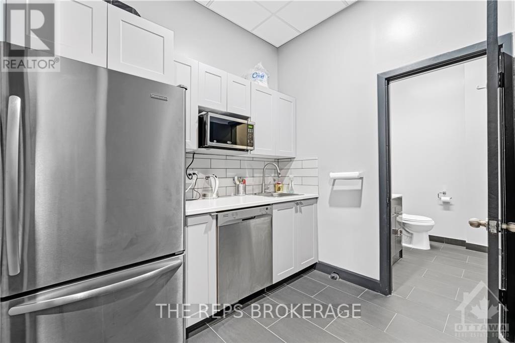 Photo 27 of 275 Bay Street, Ottawa ON