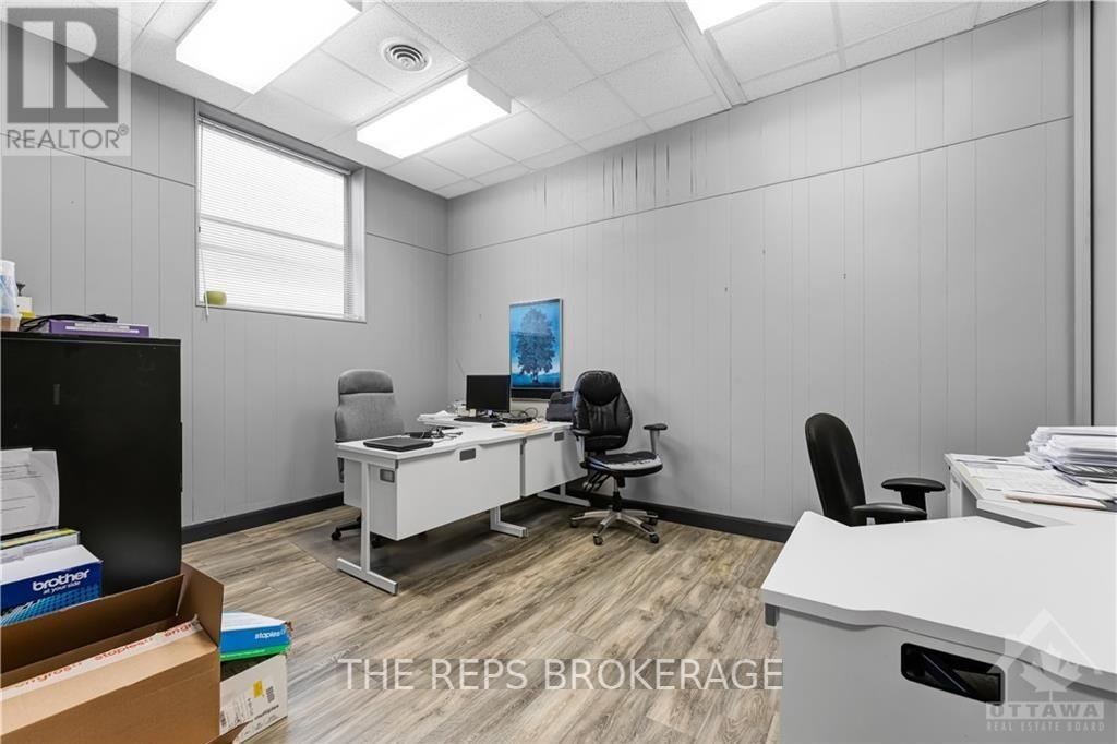 Photo 24 of 275 Bay Street, Ottawa ON