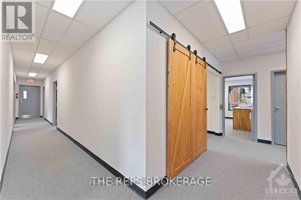 Photo 14 of 275 Bay Street, Ottawa ON