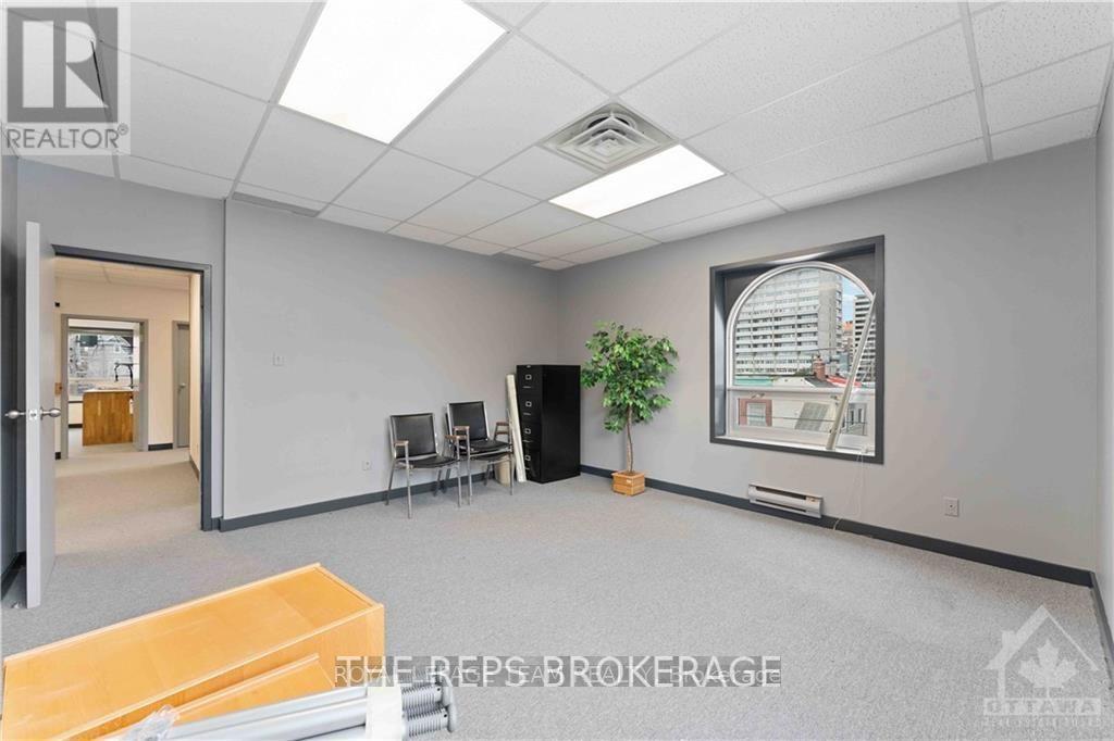Photo 8 of 275 Bay Street, Ottawa ON