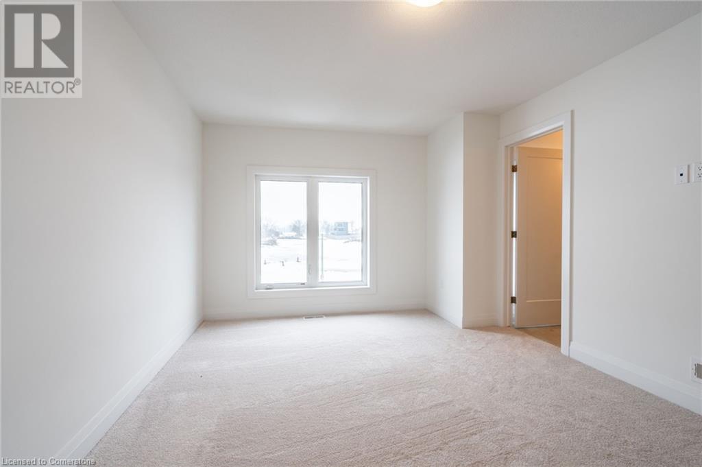 Photo 22 of 18 Clear Valley Lane, Hamilton ON