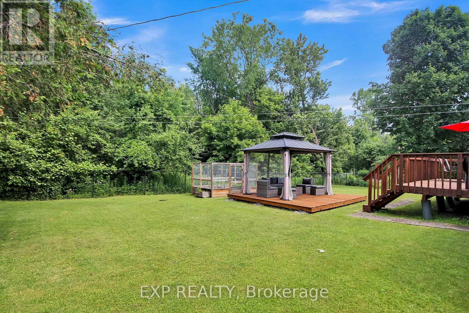 Photo 8 of 1989 Rideau Road, Ottawa ON