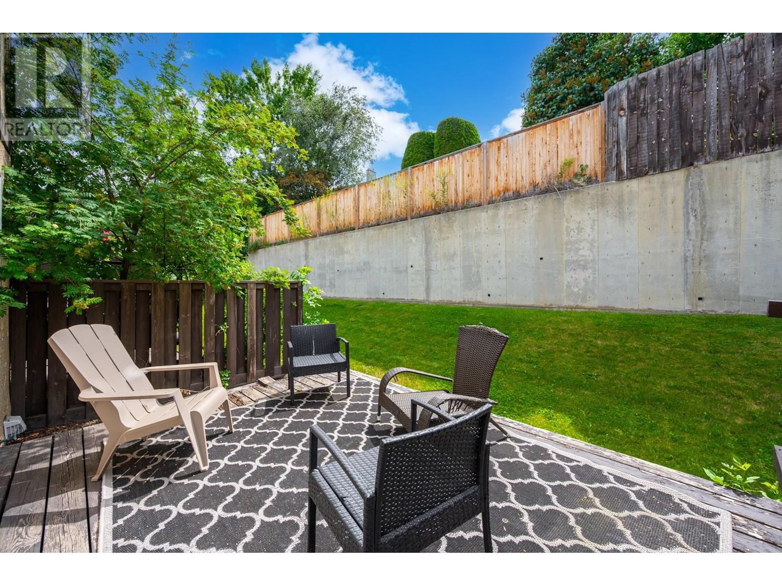 #39 1605 SUMMIT DRIVE - Image 21
