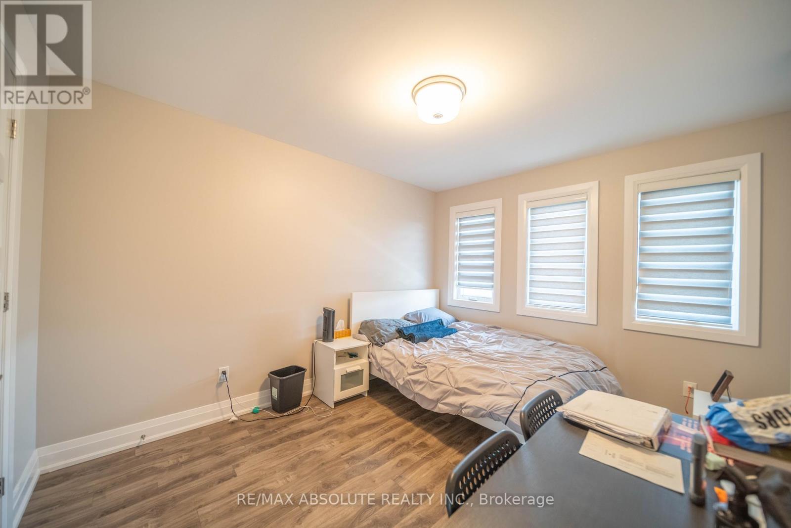 Photo 14 of 287 Belfort Street, Russell ON