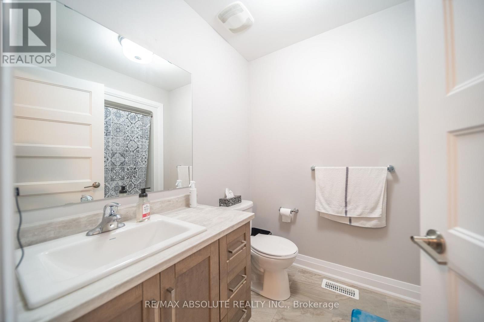 Photo 1 of 287 Belfort Street, Russell ON