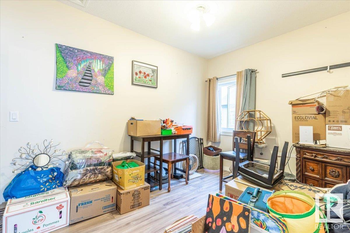 Photo 37 of 4711 52 Ave, Warburg AB