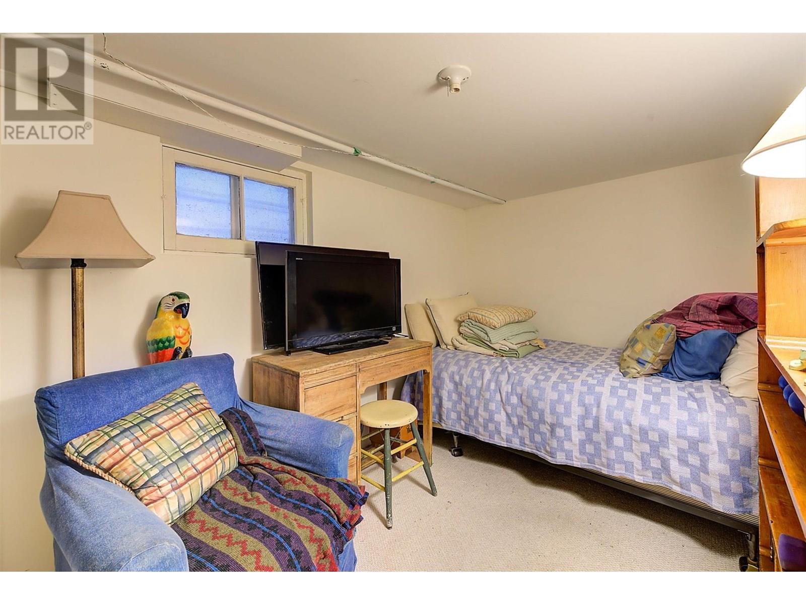 Photo 23 of 866 Dehart Avenue Lot 3, Kelowna BC