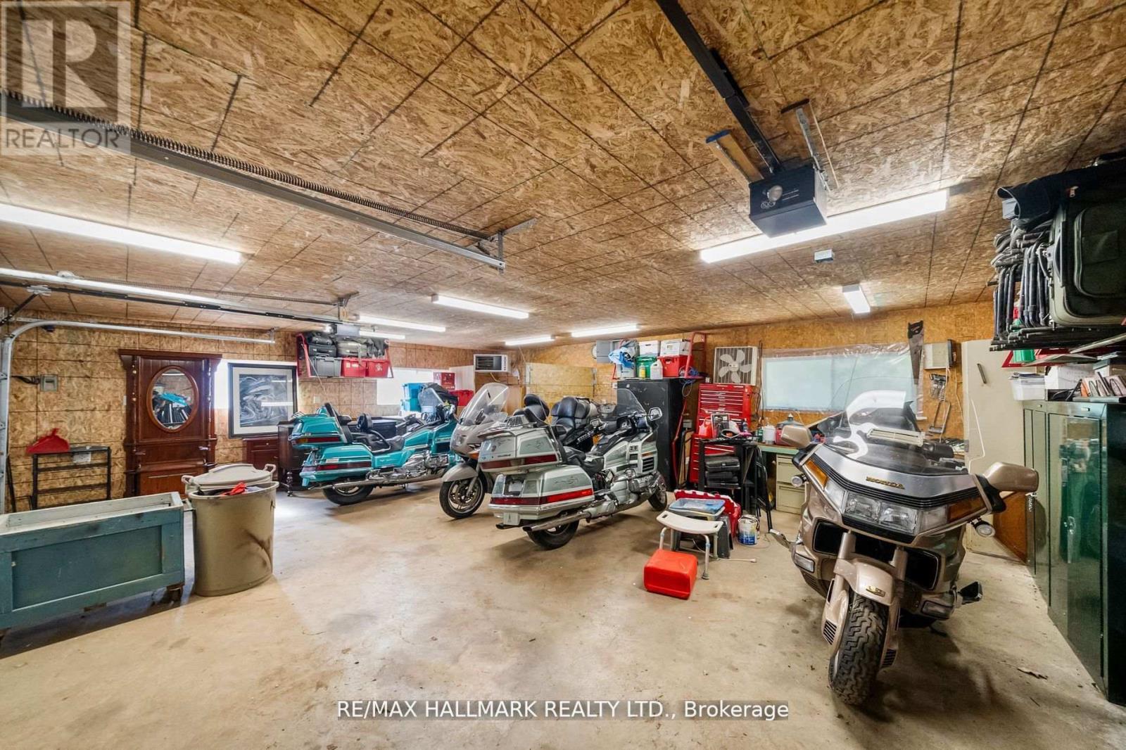 Photo 36 of 2422 Snow Valley Road, Springwater ON
