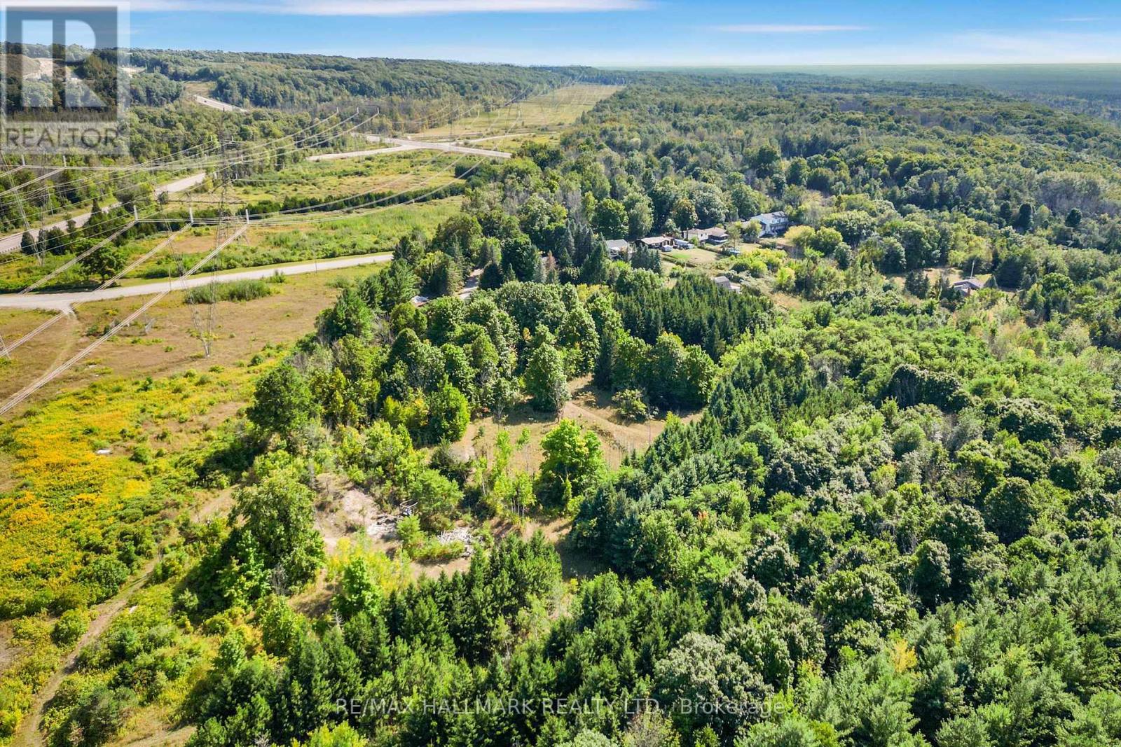 Photo 40 of 2422 Snow Valley Road, Springwater ON