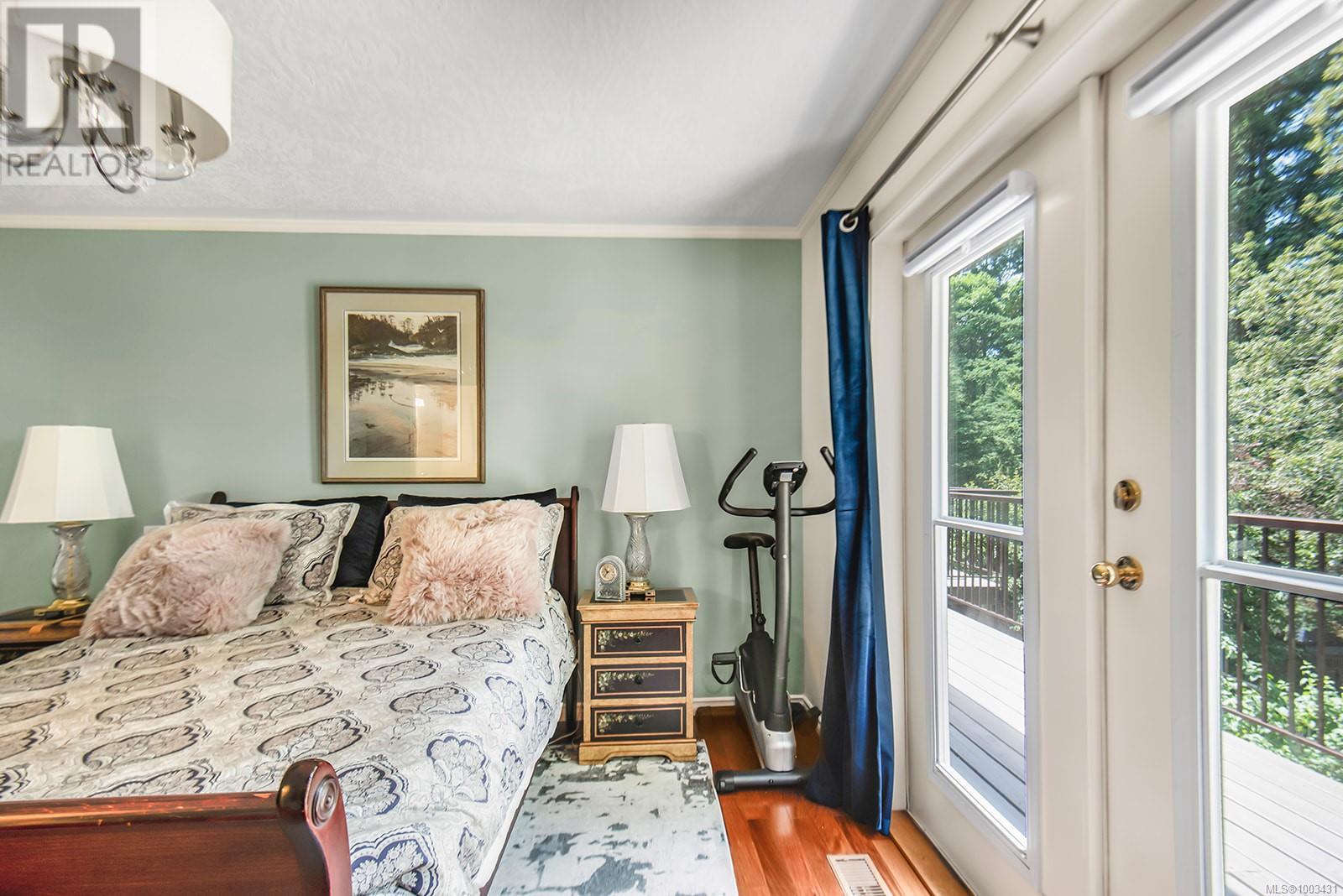 Photo 15 of 1141 Kathleen Dr, Duncan BC