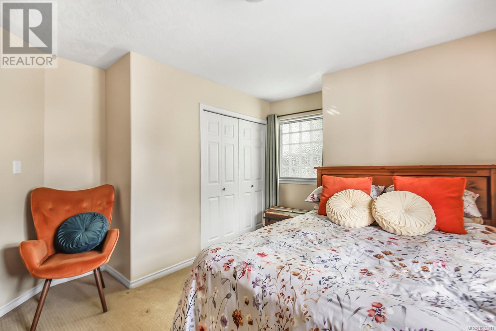 Photo 21 of 1141 Kathleen Dr, Duncan BC