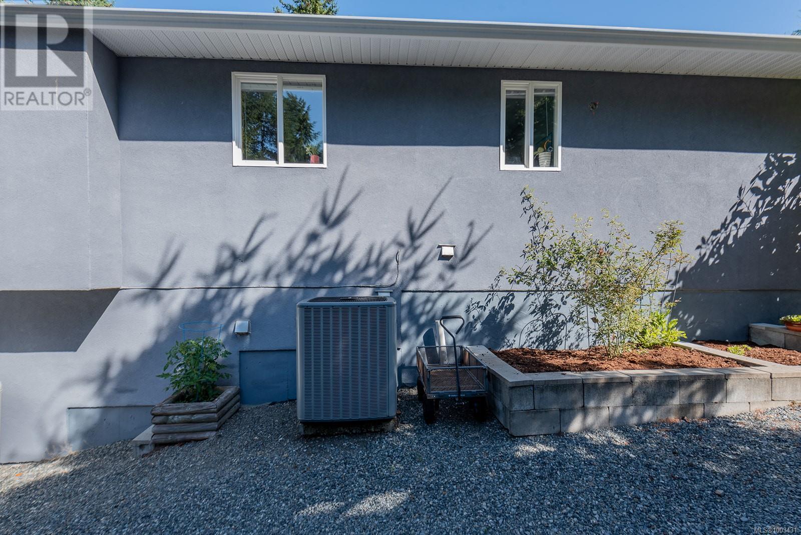 Photo 60 of 1141 Kathleen Dr, Duncan BC