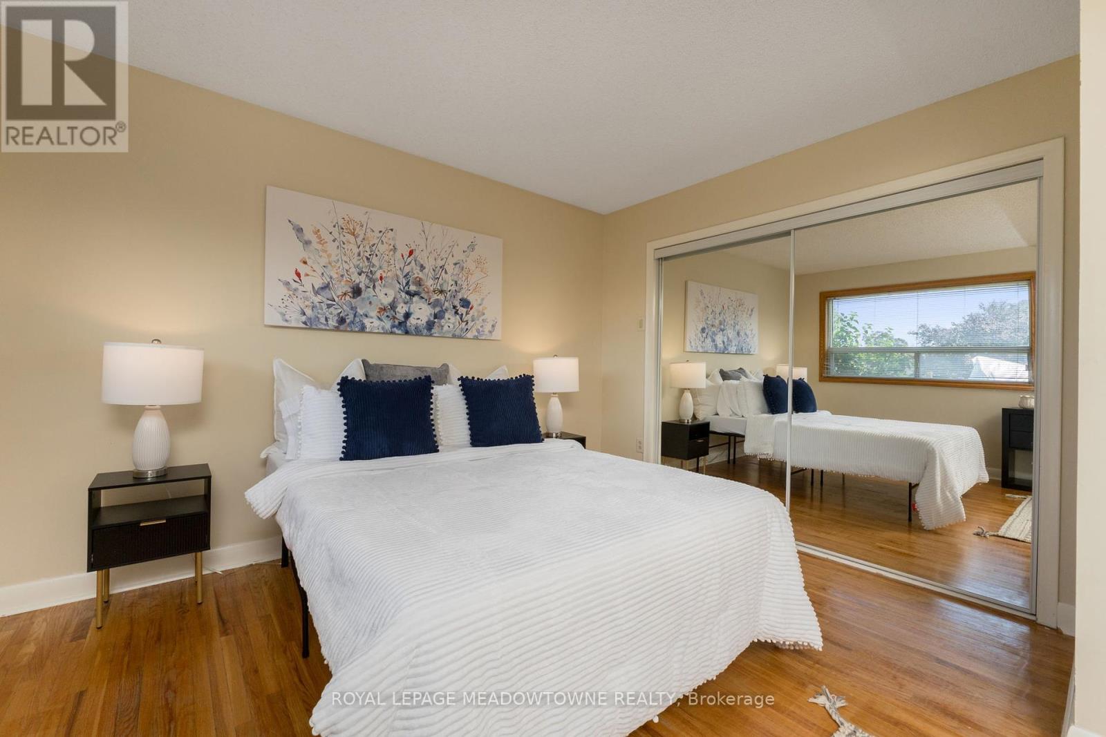 Photo 14 of 30 Lesbury Avenue, Brampton ON