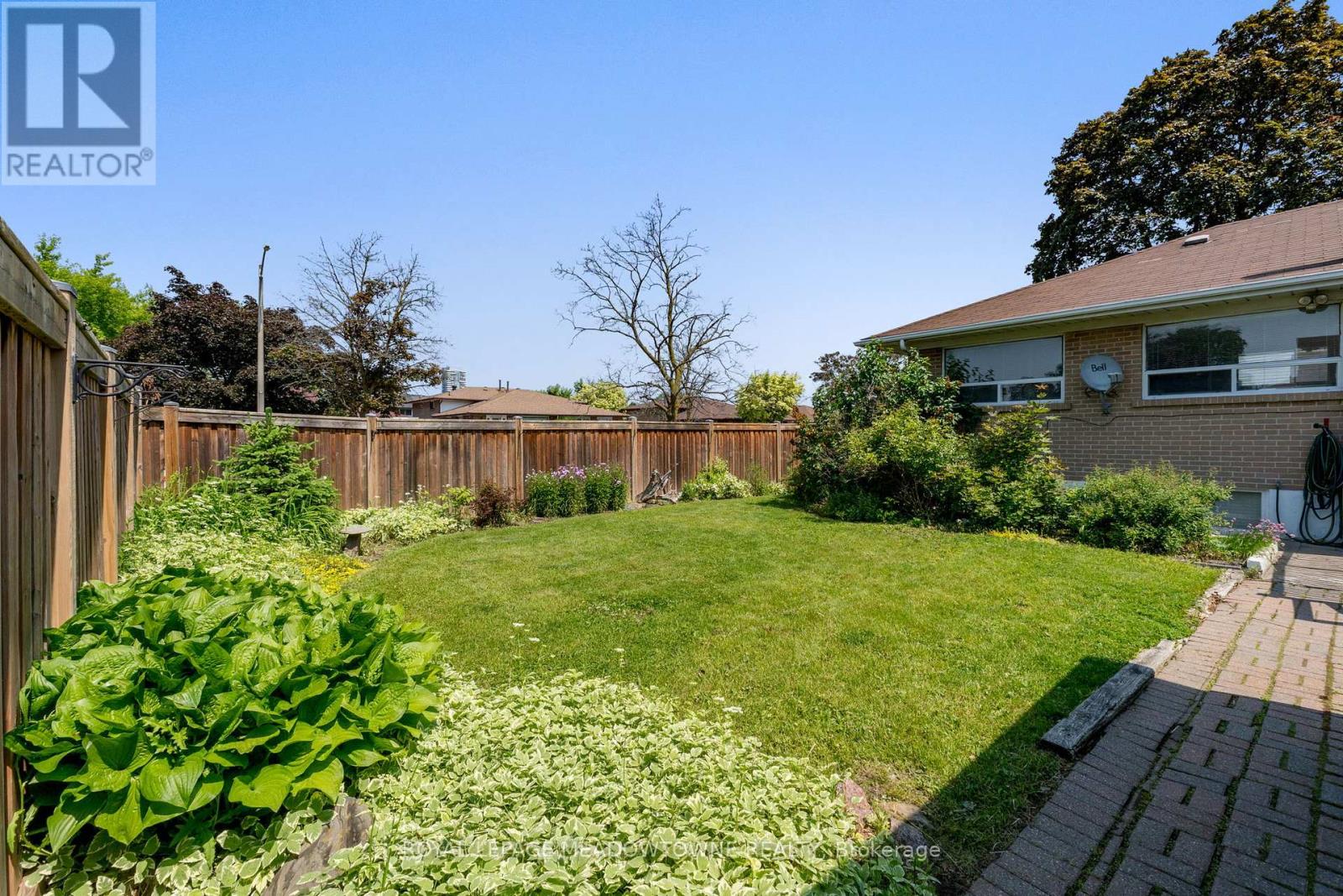 Photo 1 of 30 Lesbury Avenue, Brampton ON