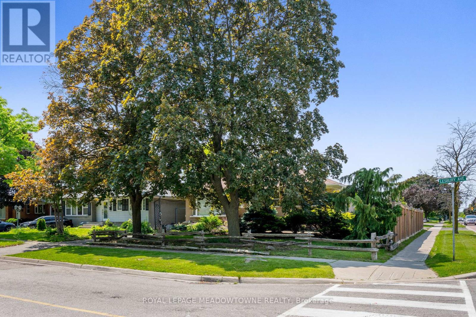 Photo 30 of 30 Lesbury Avenue, Brampton ON
