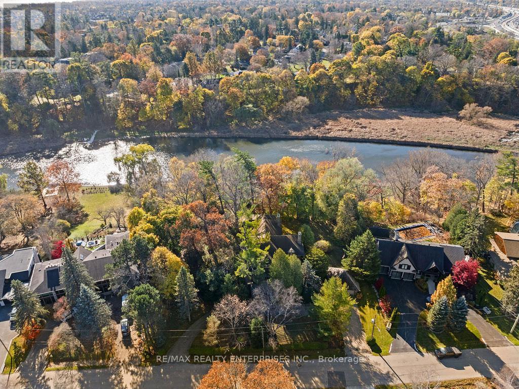 Photo 41 of 1520 Pinetree Crescent, Mississauga ON
