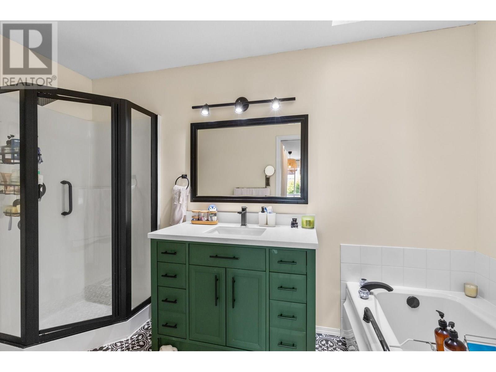 29 1001 30 Avenue, Vernon
