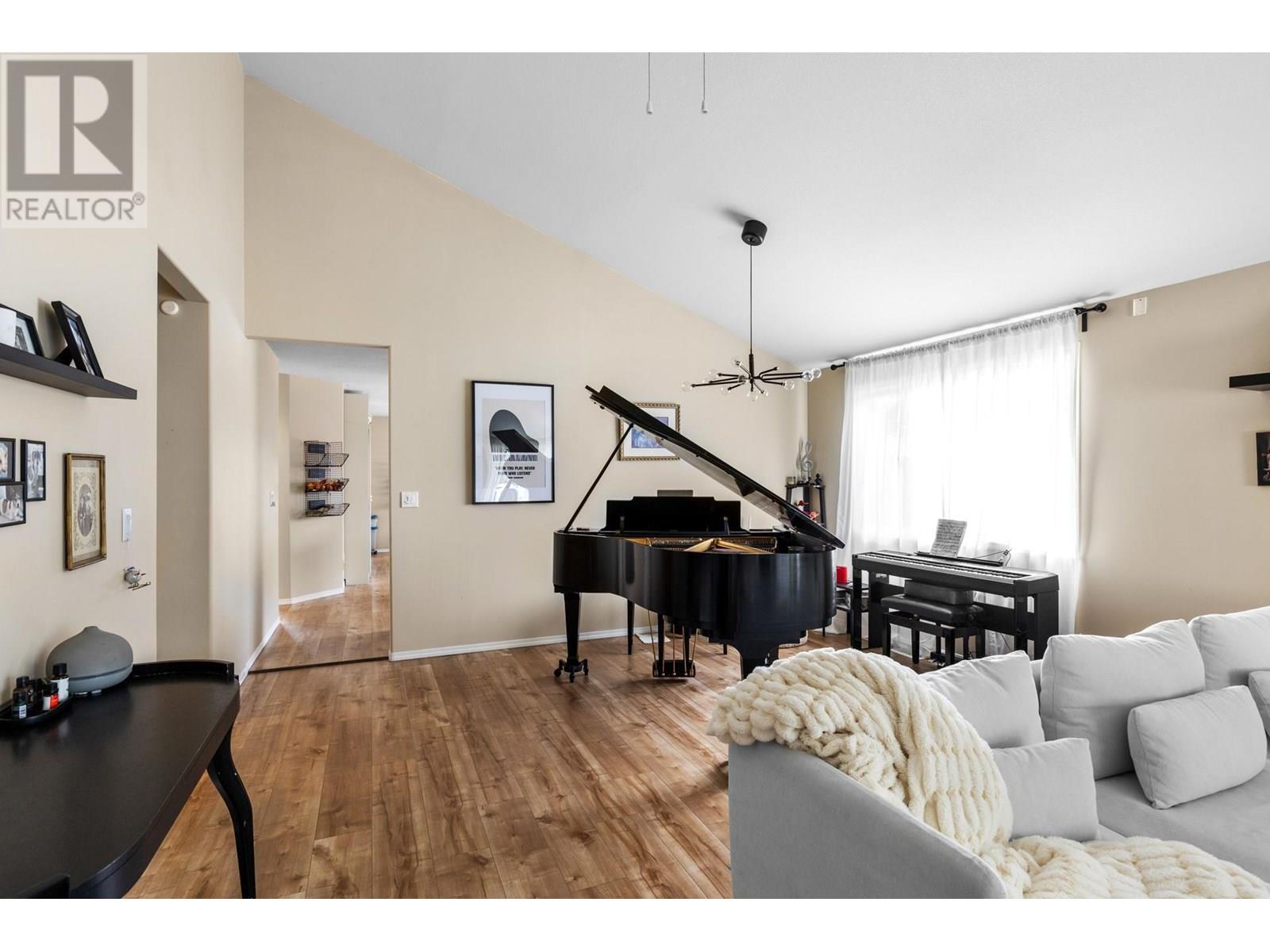 29 1001 30 Avenue, Vernon