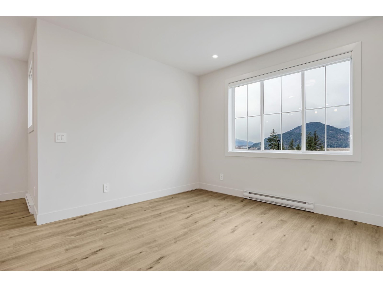 36 1928 WOODSIDE BOULEVARD, Mt Woodside, Agassiz