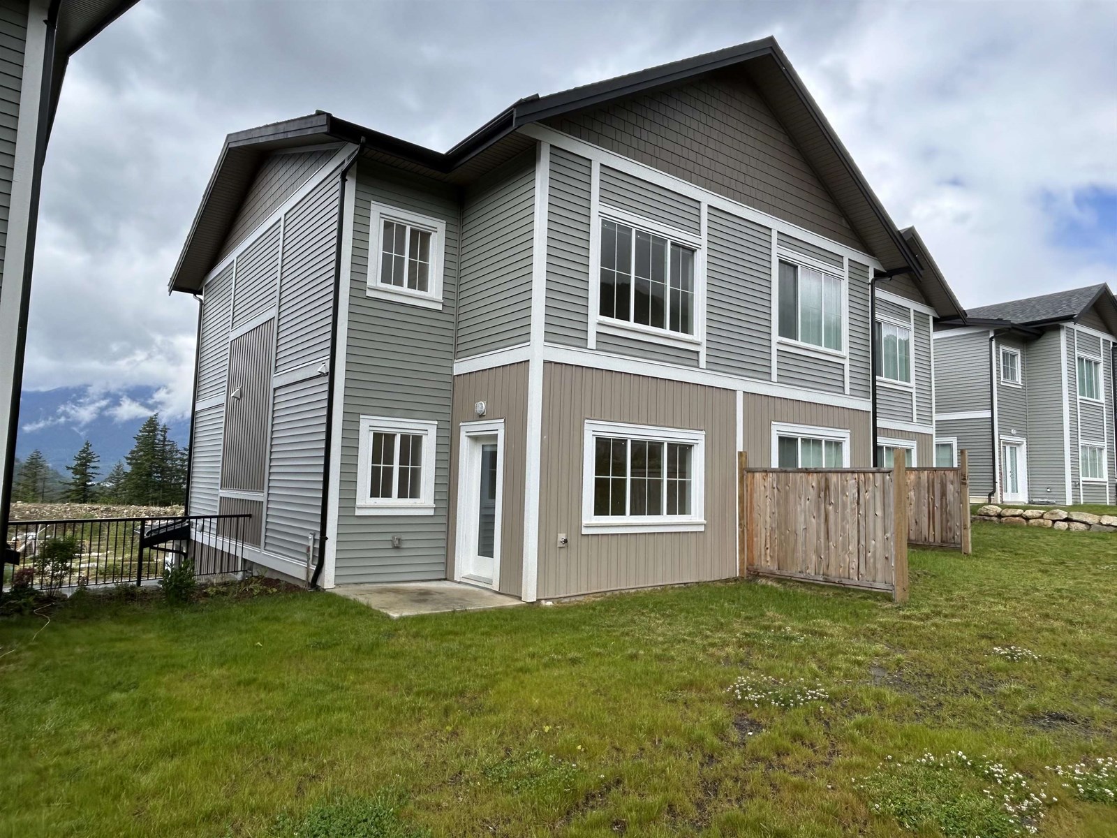 36 1928 WOODSIDE BOULEVARD, Mt Woodside, Agassiz
