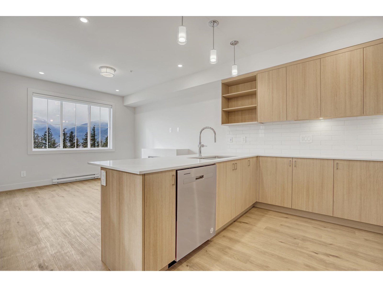 36 1928 WOODSIDE BOULEVARD, Mt Woodside, Agassiz