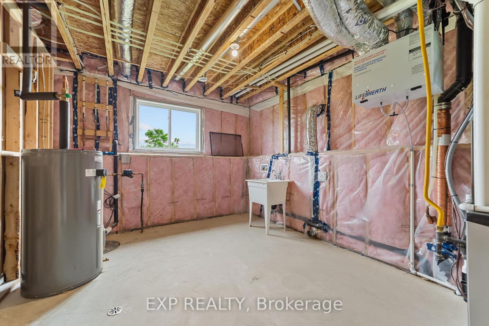 Photo 42 of 1552 Melwood Drive, St Clair ON