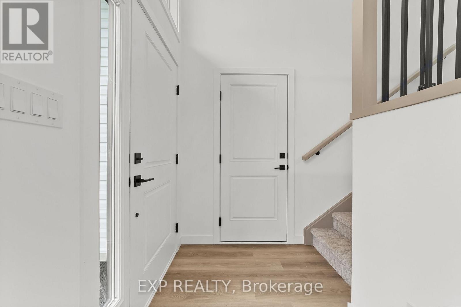 Photo 37 of 1552 Melwood Drive, St Clair ON