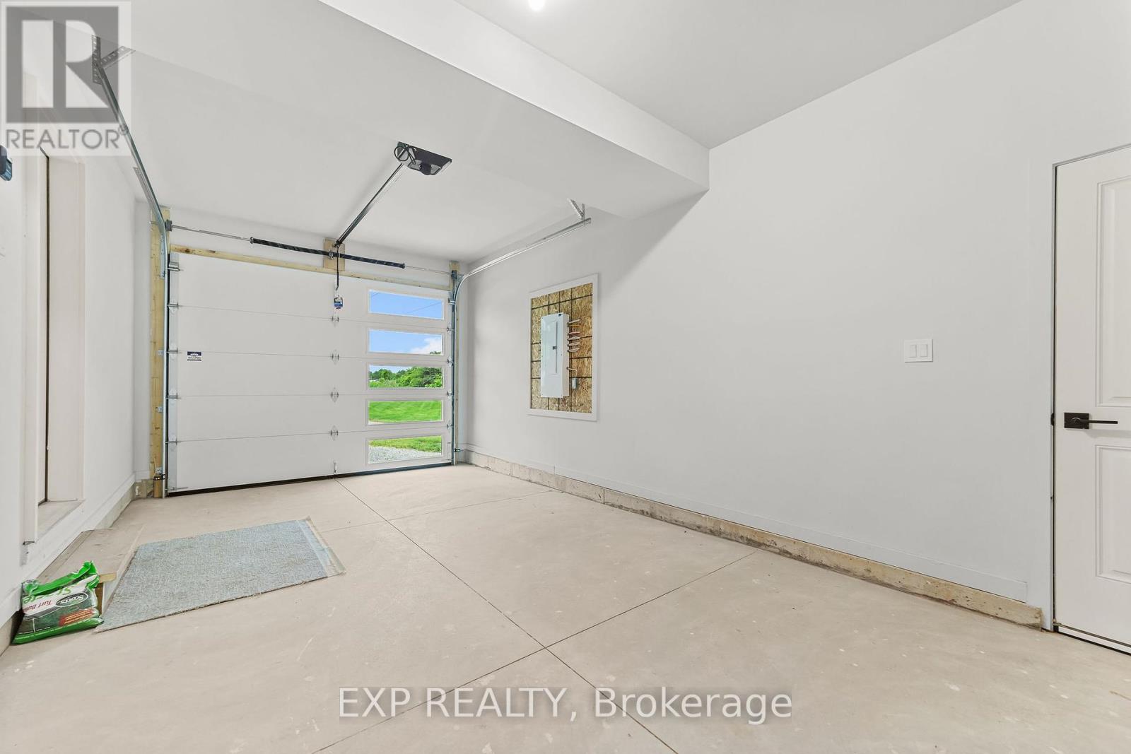 Photo 43 of 1552 Melwood Drive, St Clair ON