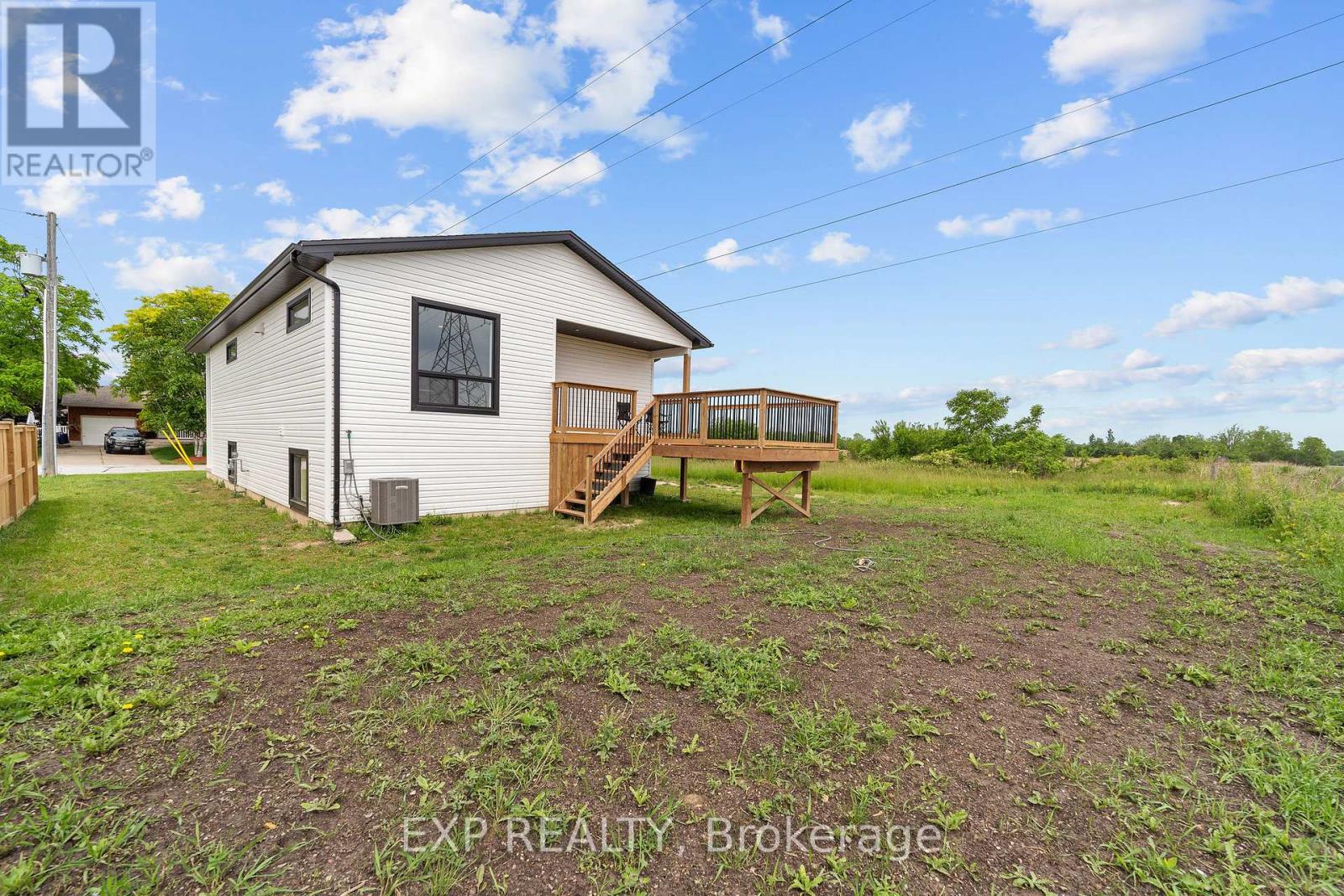Photo 33 of 1552 Melwood Drive, St Clair ON