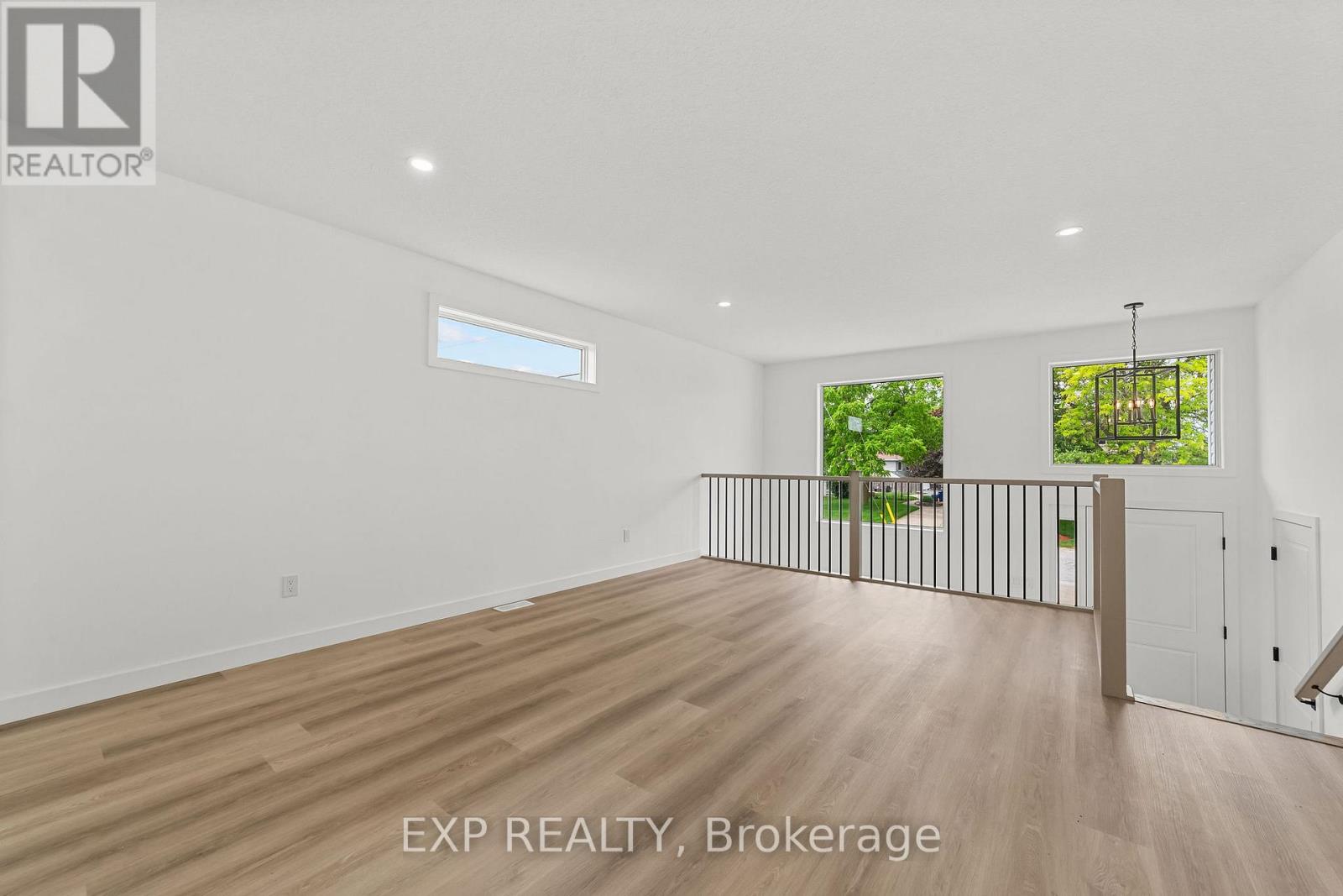 Photo 1 of 1552 Melwood Drive, St Clair ON