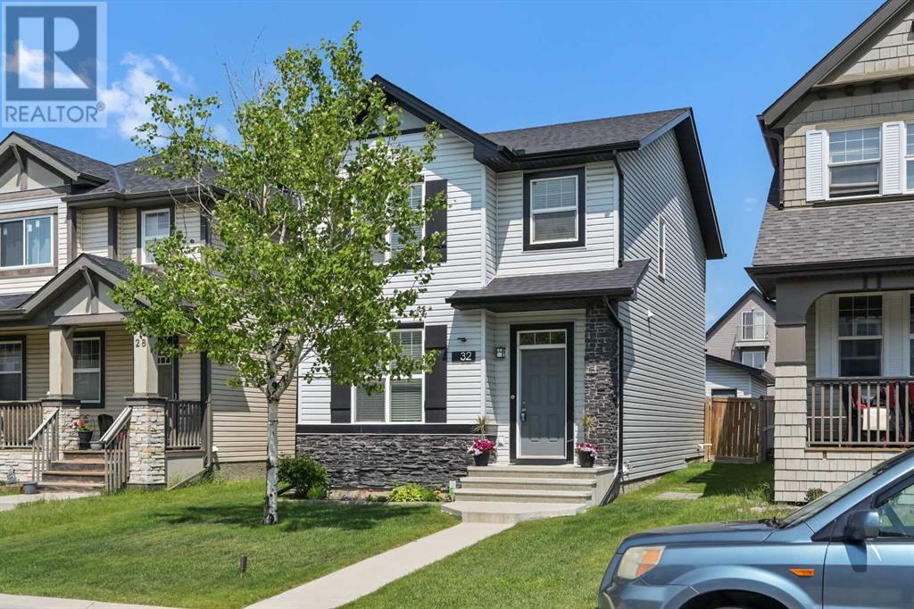 Single Family House for Sale in  Skyview Springs Road NE Skyview Ranch Calgary 